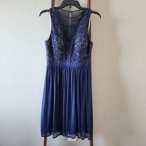Morgan & Co short Homecoming dress in navy